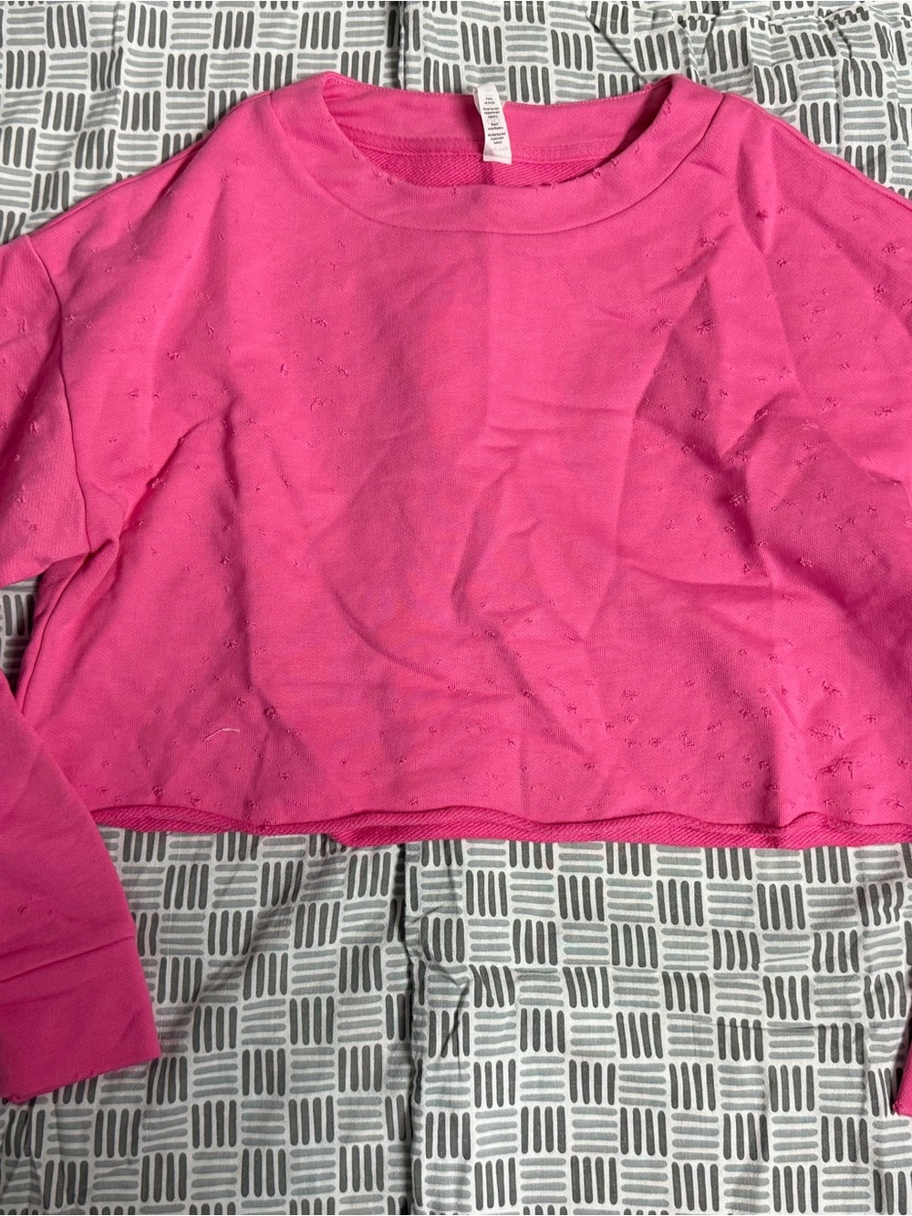 ALO Yoga Pink Cropped Long-Sleeve Sweater